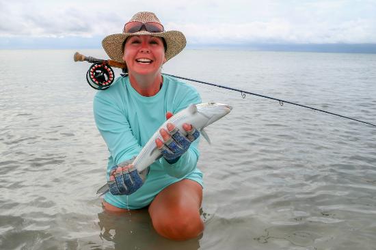 Belize Fishing, flyfishing for bonefish, permit, tarpon, snook, tuna,  wahoo, snapper, spinning, casting