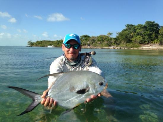 Belize Fishing, flyfishing for bonefish, permit, tarpon, snook, tuna,  wahoo, snapper, spinning, casting
